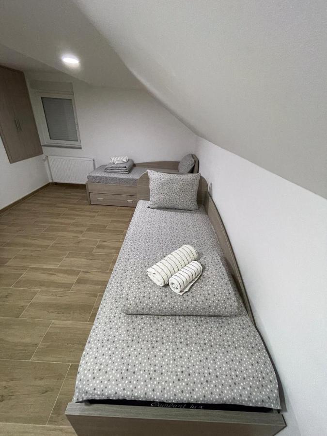 Apartman Ambijent Arandjelovac Luaran gambar