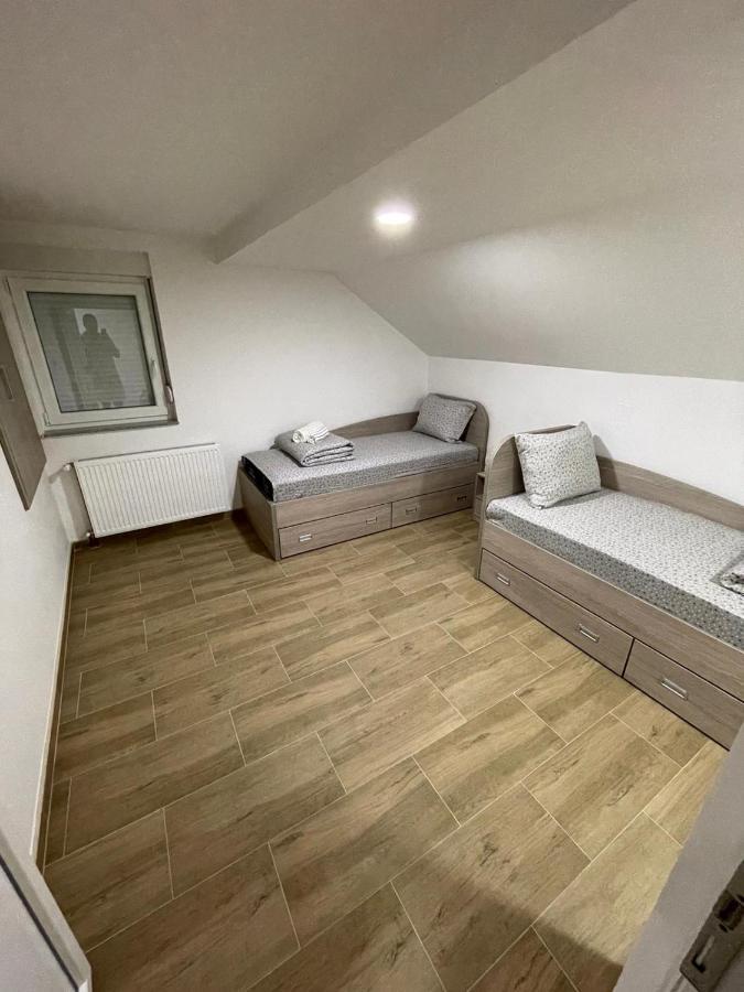 Apartman Ambijent Arandjelovac Luaran gambar